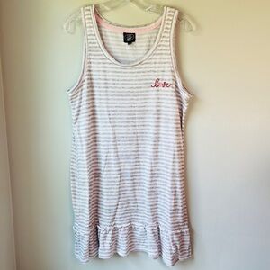 Laura Ashley Love Embroidered Sleeveless Nightgown Ruffle Hem Size Large